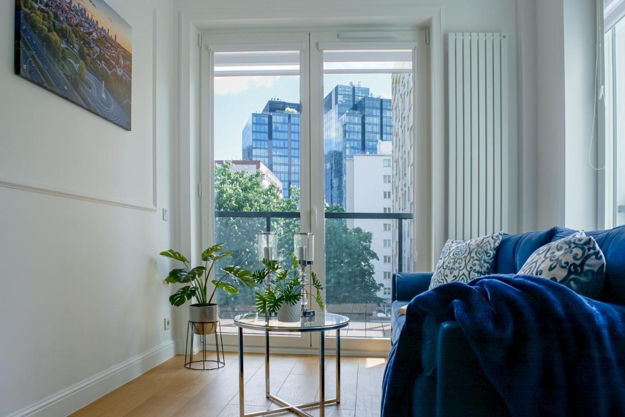 Warsaw Seasons By Alluxe Boutique Apartments Esterno foto