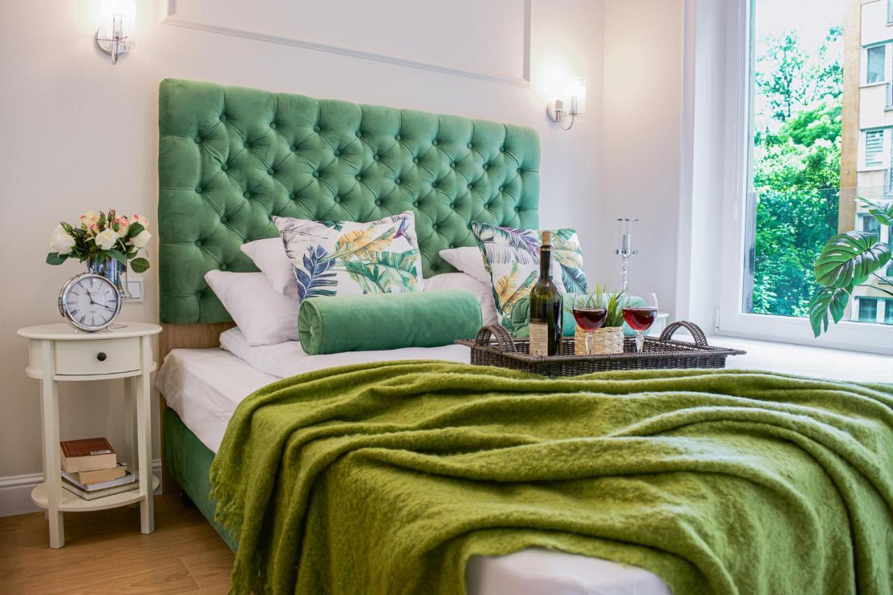 Warsaw Seasons By Alluxe Boutique Apartments Esterno foto