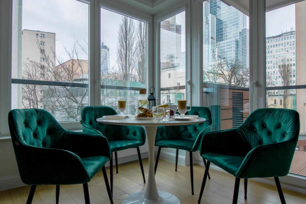 Warsaw Seasons By Alluxe Boutique Apartments Esterno foto