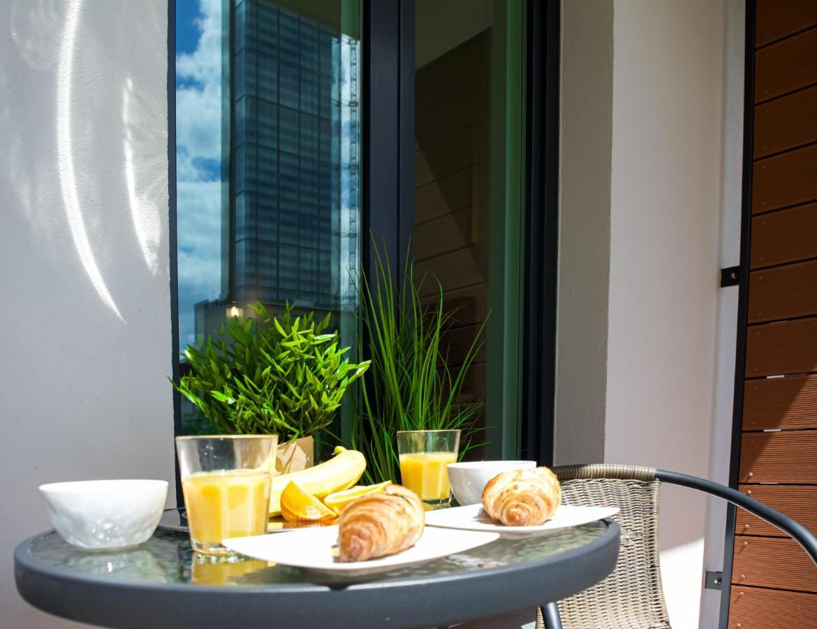 Warsaw Seasons By Alluxe Boutique Apartments Esterno foto